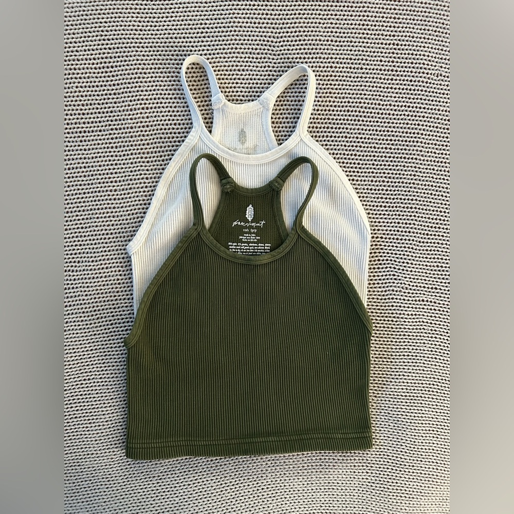 Free People Movement Happiness Runs Crop Tank XS/S–Set of 2, Olive Green & White